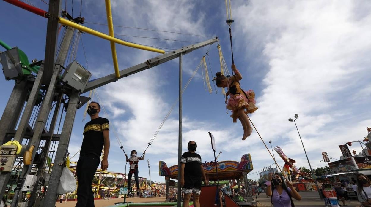 Vive Park Córdoba el parque de atracciones en el Arenal abre sus puertas