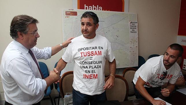 Zoido cumple su promesa de incorporar a los eventuales de Tussam