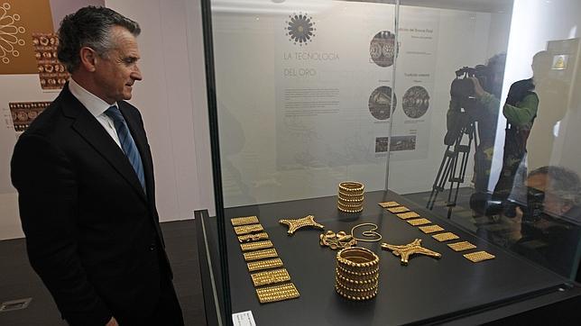 Tesoro del Carambolo, ¿original o copia?