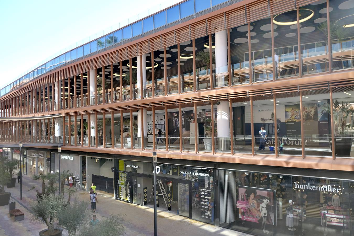 Así es el nuevo centro comercial y de ocio Torre Sevilla Así es el nuevo centro comercial y de ocio Torre Sevilla