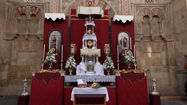 Un altar muy especial para la hermandad de la Merced de ...