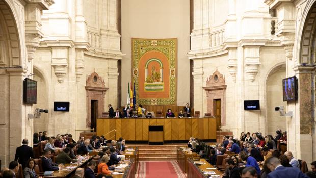 Imagen del salón de plenos del Parlamento en la sesión celebrada este miércoles