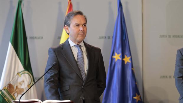 Alberto García Valera en su toma de posesión