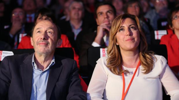 La expresidenta de la Junta de Andalucía ha lamentado la muerte de Rubalcaba a través de sus redes sociales