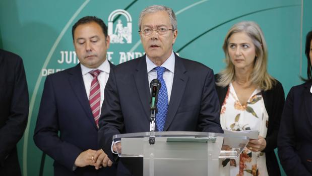 Velasco, consejero de Economía, Conocimiento, Empresa y Universidades