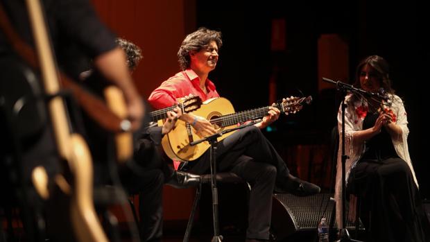 Niño de Pura, durante una actuación en el Festival de la Guitarra de Córdoba
