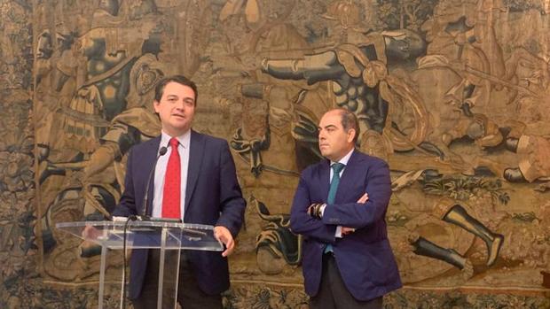 El alcalde, junto al presidente de ATA
