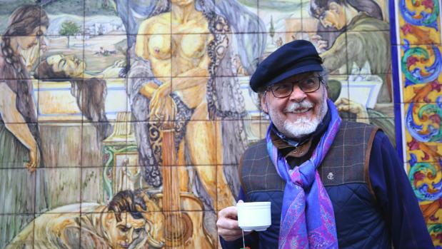 El también compositor actúa en el Teatro Nuevo Apolo