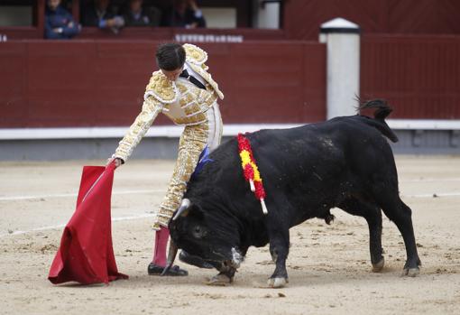 Villita, en un derechazo