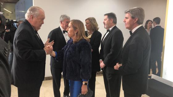 Ybarra saluda a Ana Pastor