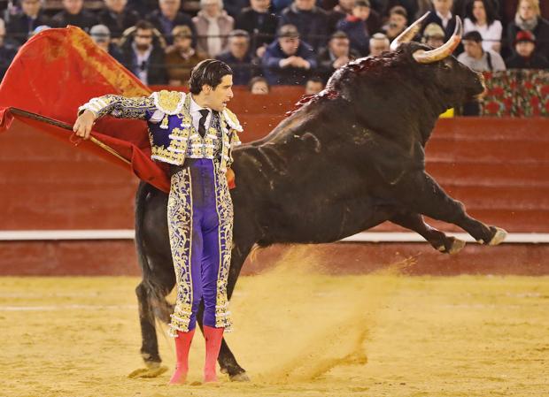 López Simón, por bernadinas al sexto toro