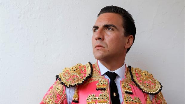 Octavio Chacón debuta en la Feria de Abril con los toros de Miura