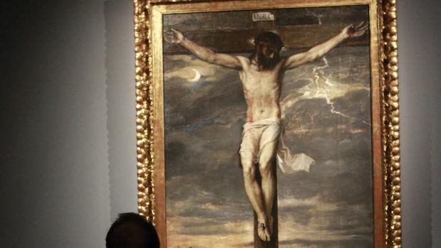 El «Cristo Crucificado» de Tiziano, en la exposición de 2017 en el Museo Thyssen-Bornemisza