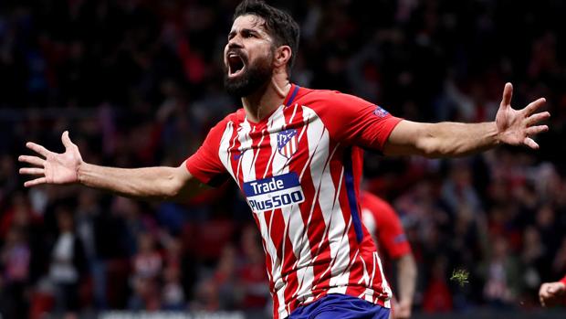 Diego Costa celebra su gol ante el Arsenal