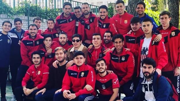 Técnicos y jugadores de la EF Concepción, conjunto madrileño de Preferente