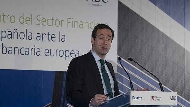 El consejero delegado de CaixaBank, Gonzalo Gortázar
