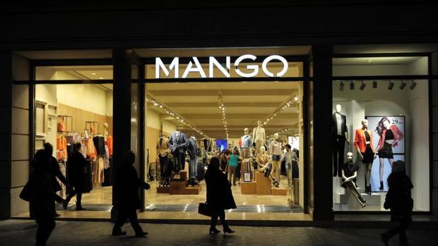 Establecimiento de Mango en Barcelona