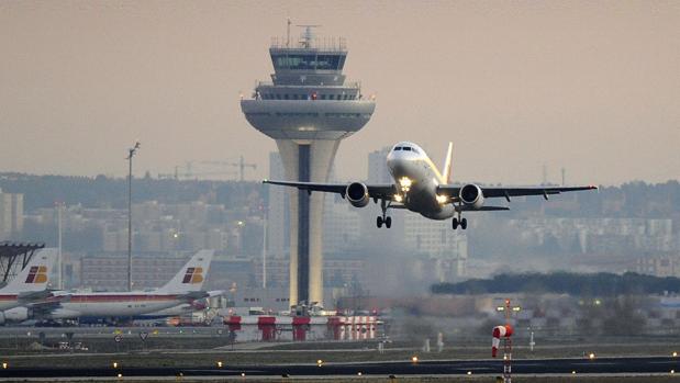 Operar un vuelo no implica ser el transportista aéreo ni ser el responsable de abonar posibles indemnizaciones