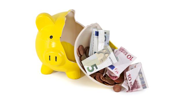El patrimonio que los españoles tenían invertido en seguros y fondos de pensiones, aumentó en julio hasta 36.500 millones de euros