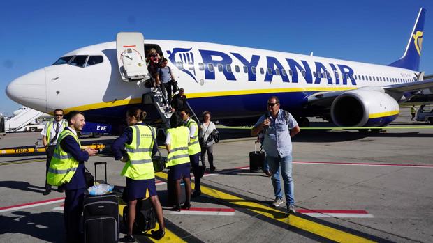 Por la huelga de hoy la low cost ha anulado 158 vuelos en toda Europa, 64 en España