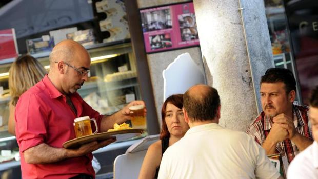 Los 2.292 convenios registrados hasta marzo daban amparo a 6,7 millones de trabajadores.
