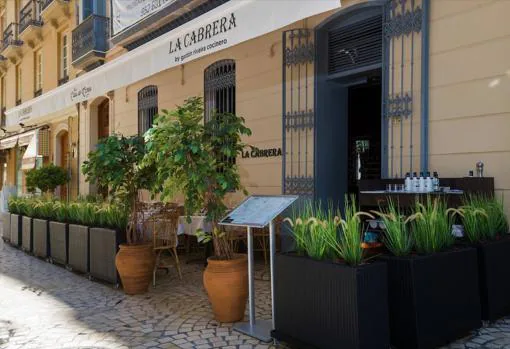 La Cabrera está en el centro de Málaga, en calle Bolsa.