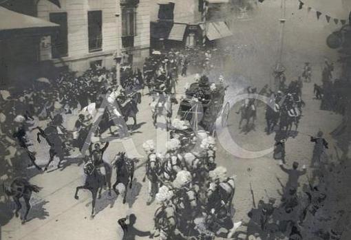 Mítica fotografía del atentado publicada por ABC
