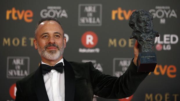 Javier Gutiérrez posa con el Goya a mejor actor