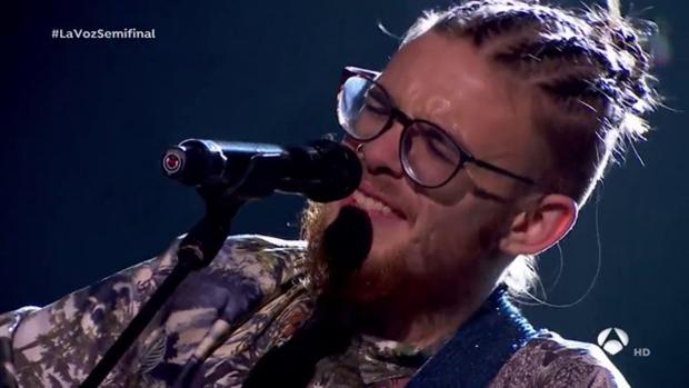 Andrés Martín, finalista de «La Voz», en la gala en directo de este miércoles