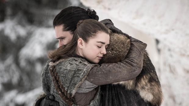 Jon Nieve se reencontró con Arya Stark en Invernalia