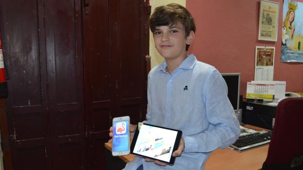 El utrerano Óscar Álvarez comenzó en el mundo de la informática cuando sólo tenía 6 años