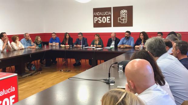 Reunión de la Ejecutiva del PSOE de Sevilla, donde se dio cuenta de los nuevos miembros de la Diputación