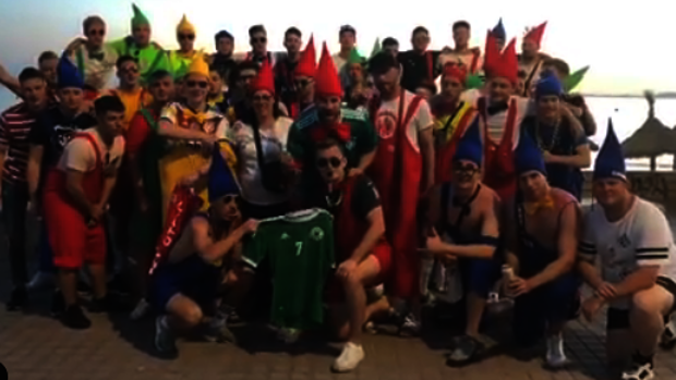 El grupo de alemanes, en s'Arenal, Palma