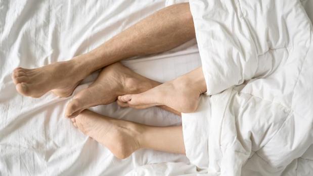 La paciente presentó la reacción alérgica tras practicar sexo oral con su pareja