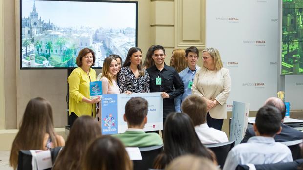 Finalistas, en el concurso de Conocimientos Financieros organizado por el Banco de España hace unos días