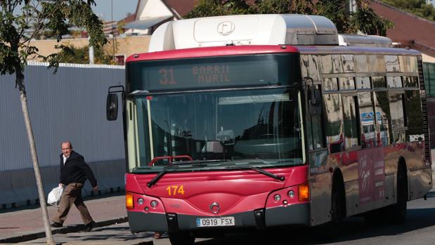 Un autobús de la Líne del Polígono Sur