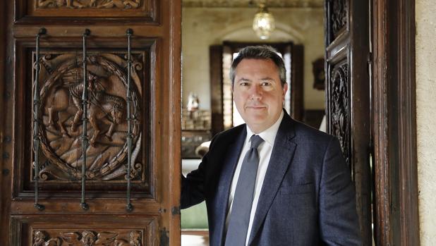 El alcalde de Sevilla Juan Espadas