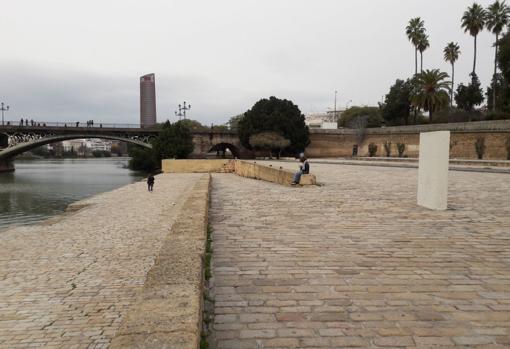 Sevilla pierde un color especial: del adoquín de Gerena al de Quintana