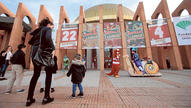 Ambiente de Sevillalandia durante su primera jornada