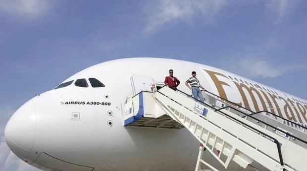 Uno de los aviones de la aerolíneas Emirates
