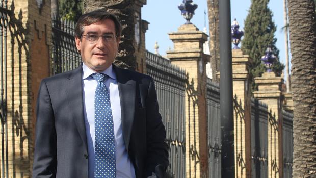 Rafael Carmona es el nuevo presidente del Puerto de Sevilla
