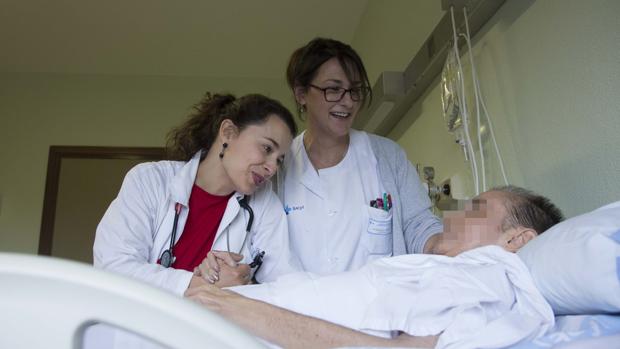 El acompañamiento al final de la vida alivia a los enfermos