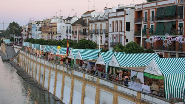 Velá de Santa Ana desde el Puente