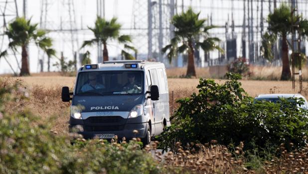 El furgón policial que llevó a los miembros de la Manada a Sevilla I el pasado 21 de junio